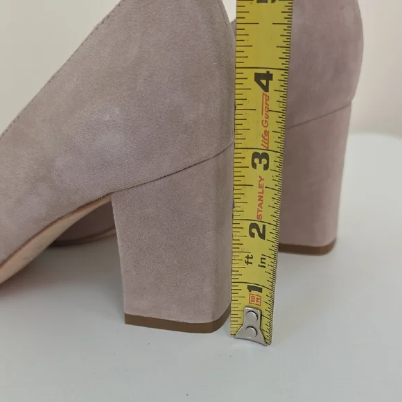 Marc Fisher Taupe Suede Heels.  Size 7 1/2 - Picture 12 of 12